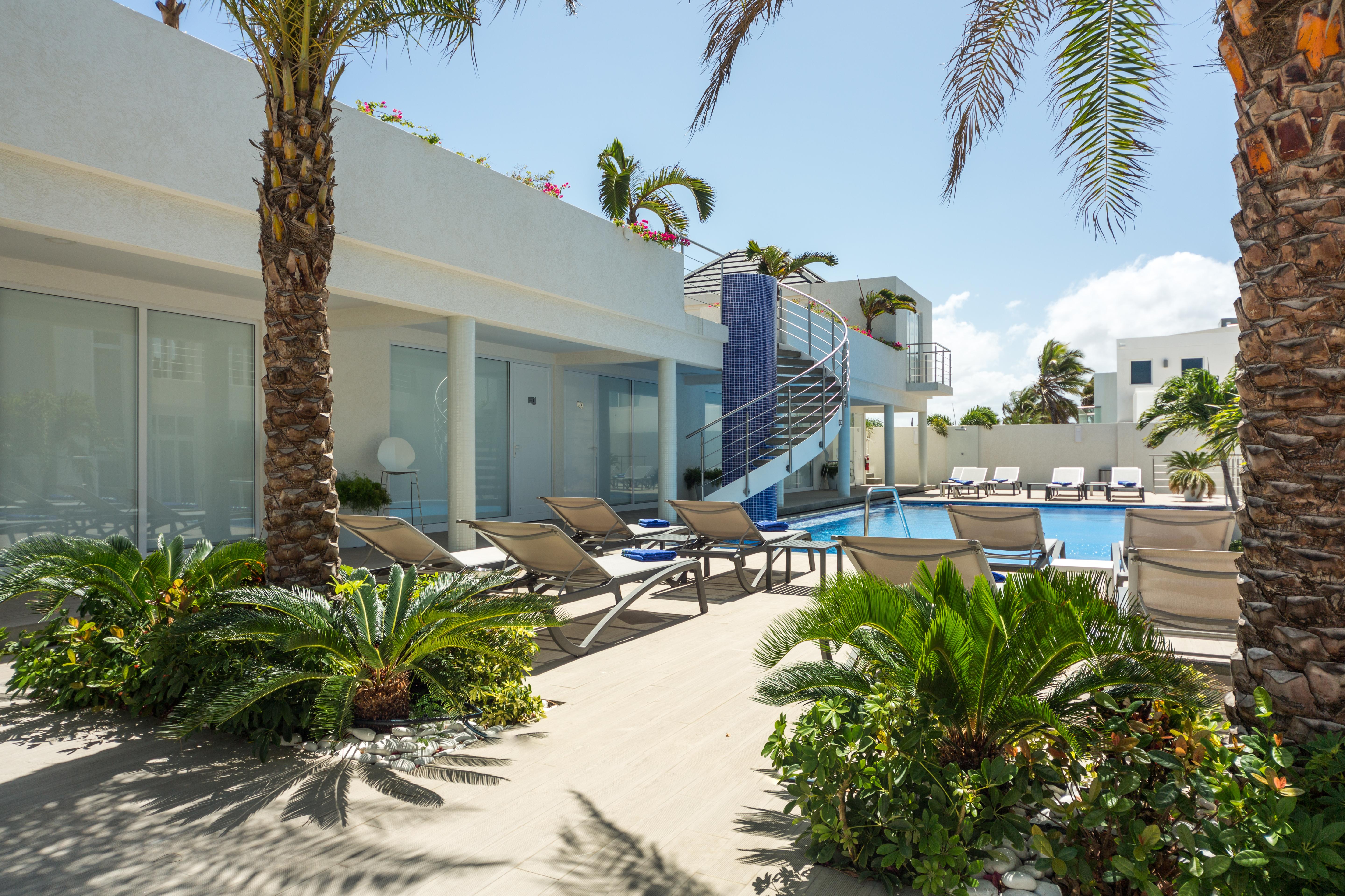Ocean Z Boutique Hotel Palm Beach Esterno foto