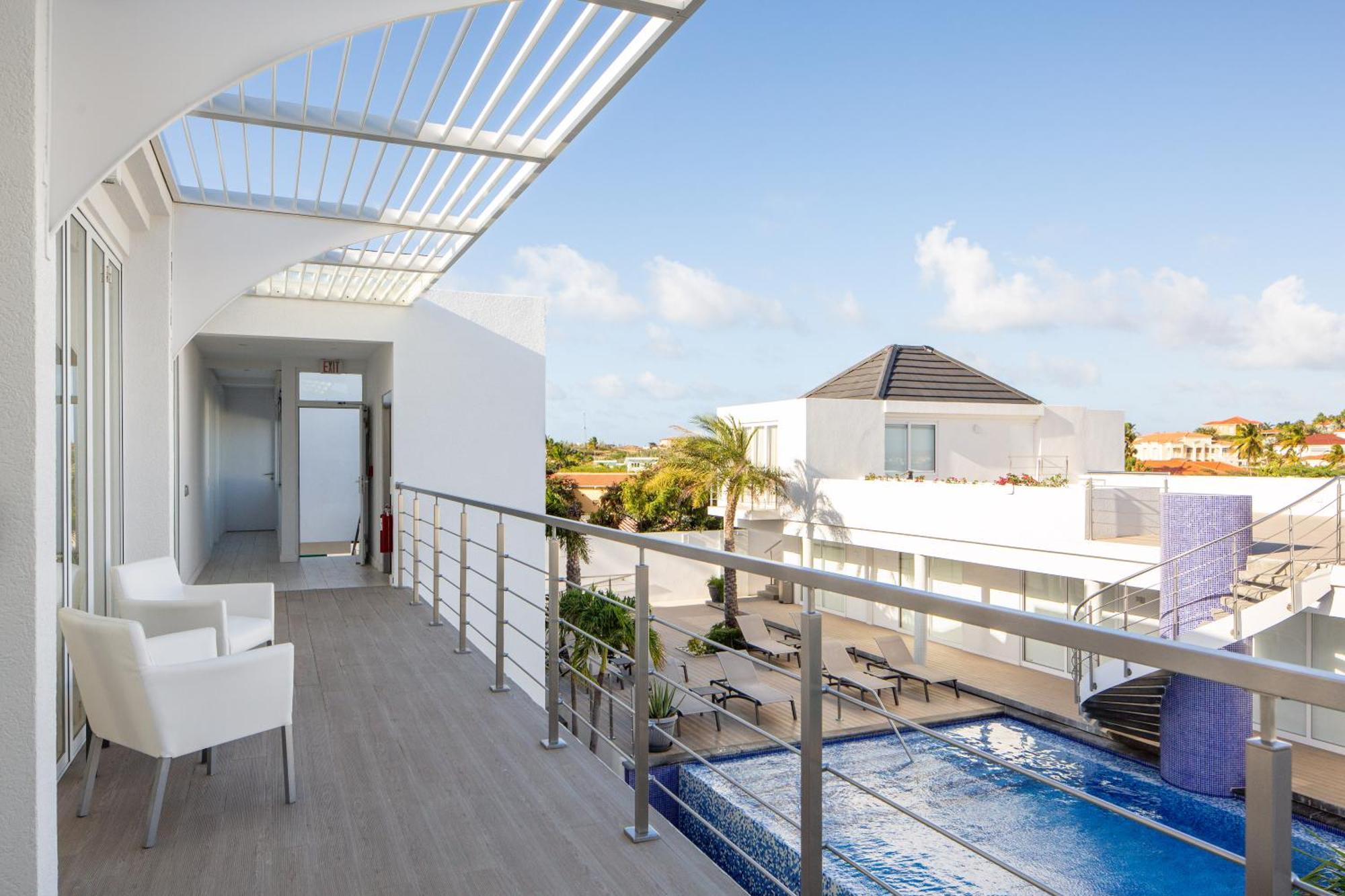 Ocean Z Boutique Hotel Palm Beach Esterno foto
