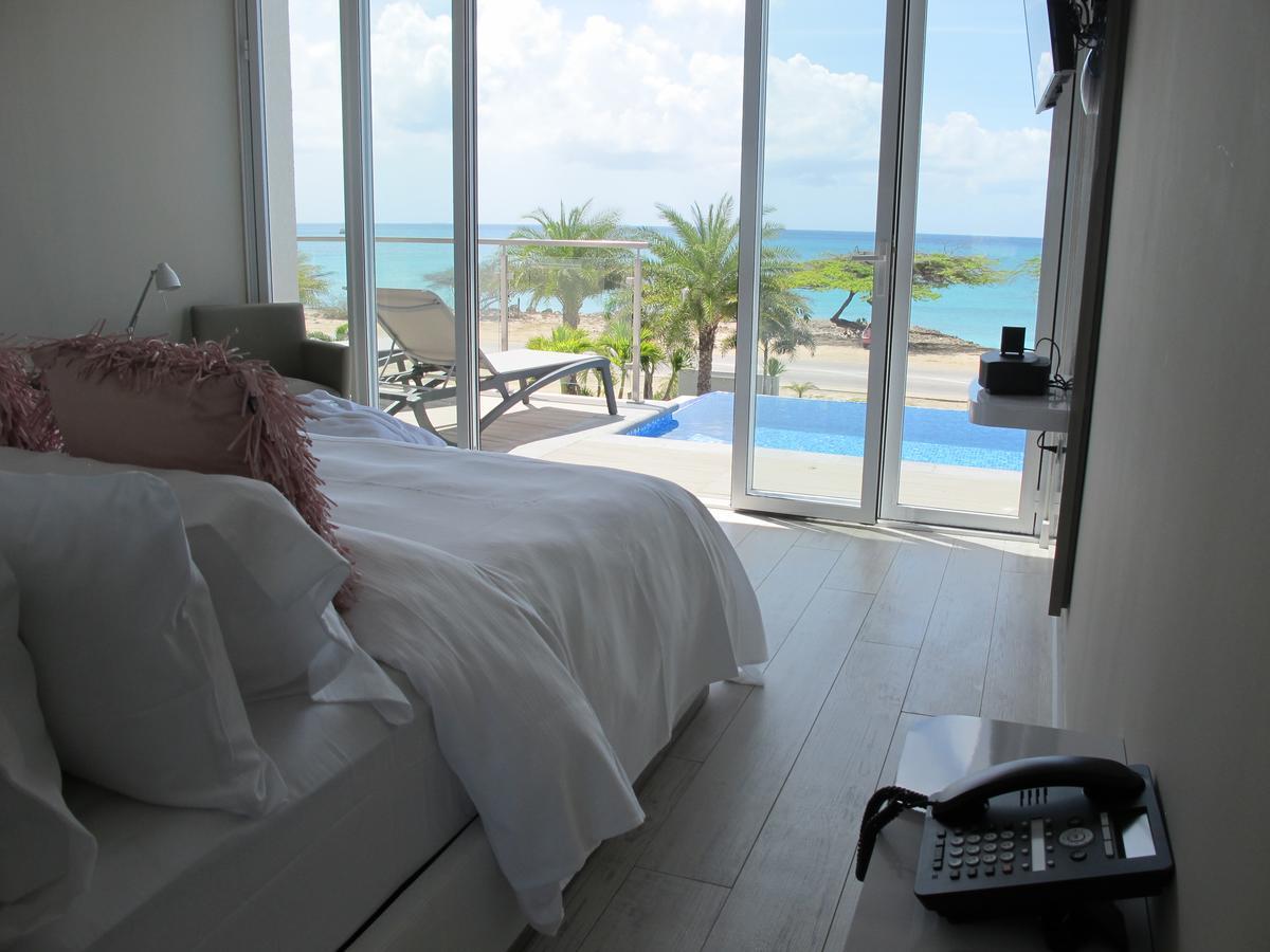Ocean Z Boutique Hotel Palm Beach Esterno foto